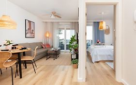 Apartament w Stylu Rustykalnym Jastrzębia Góra by Noclegi Renters